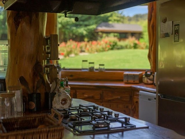 Casa con Costa de Lago, Playa, Muelle y Piscina Climatizada en Bariloche