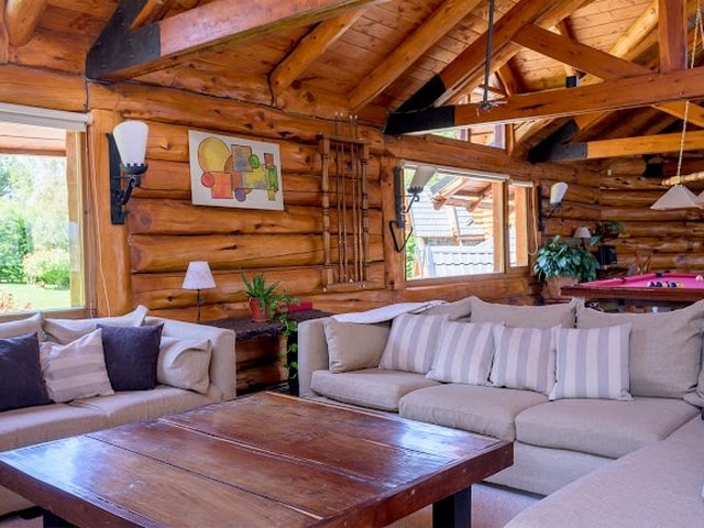 Casa con Costa de Lago, Playa, Muelle y Piscina Climatizada en Bariloche