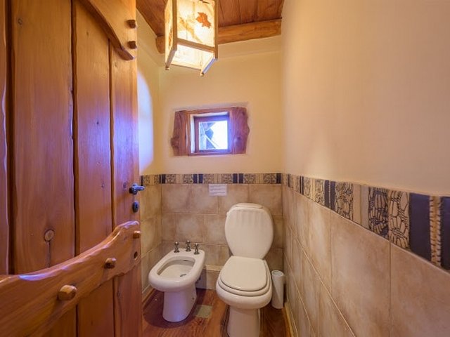 Casa con Costa de Lago, Playa, Muelle y Piscina Climatizada en Bariloche