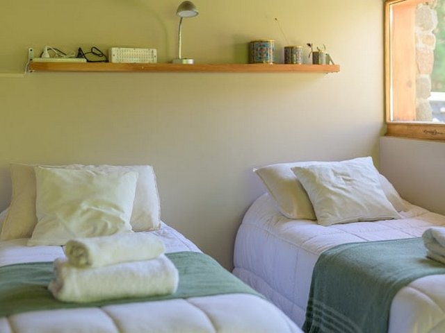 Casa con Costa de Lago, Playa, Muelle y Piscina Climatizada en Bariloche