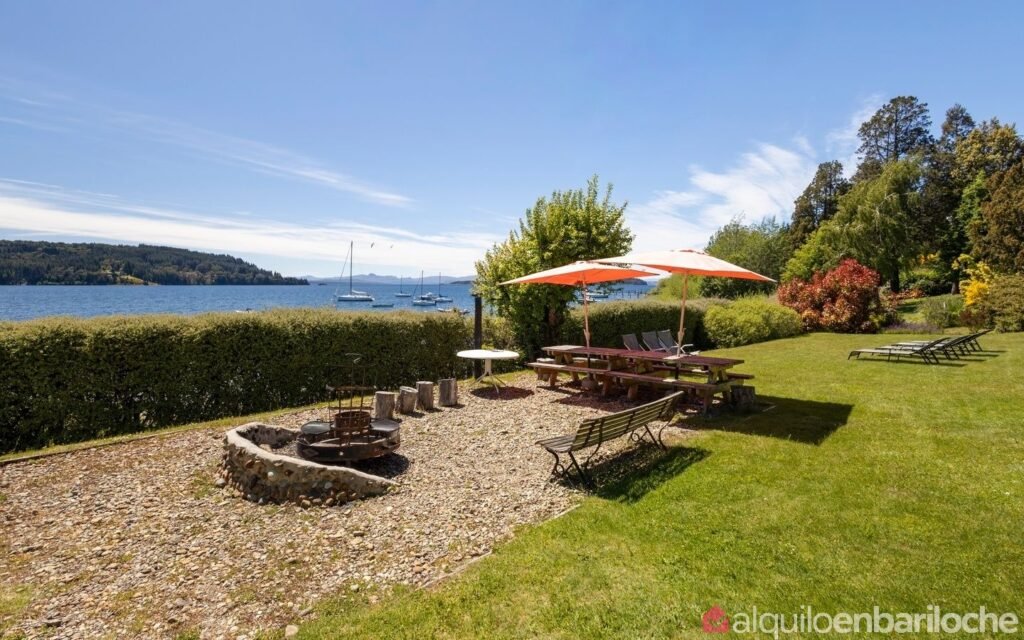 Casa con costa, playa y muelle privado sobre el Nahuel Huapi, para 11, foto 39