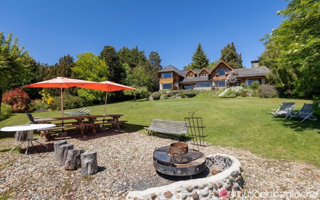 Casa con costa, playa y muelle privado sobre el Nahuel Huapi, para 11, foto 40
