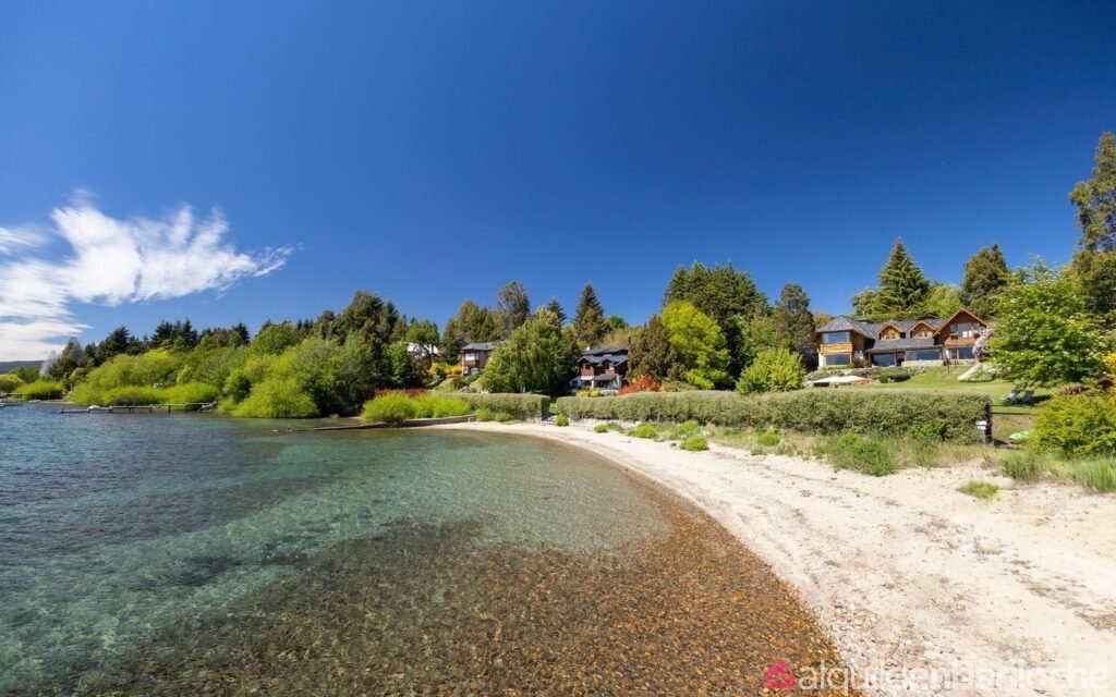 Casa con costa, playa y muelle privado sobre el Nahuel Huapi, para 11, foto 41