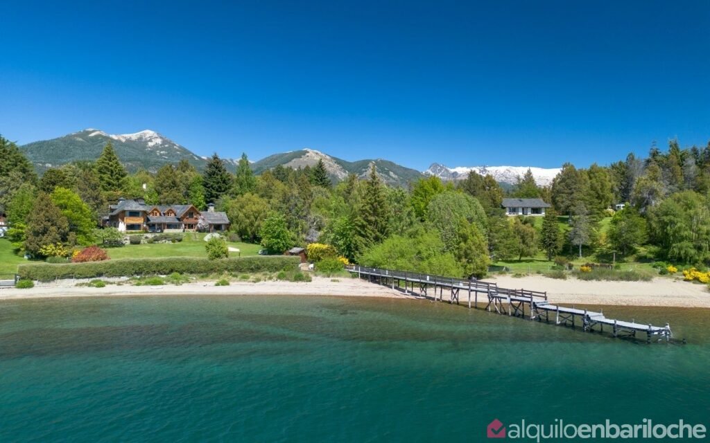 Casa con costa, playa y muelle privado sobre el Nahuel Huapi, para 11, foto 42
