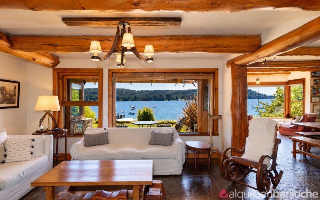 Casa con costa, playa y muelle privado sobre el Nahuel Huapi, para 11, foto 9