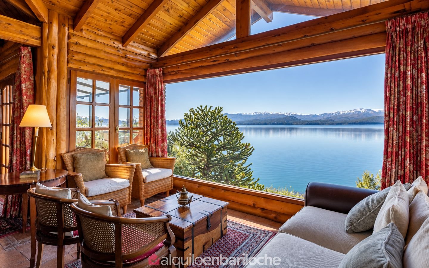 Casa con costa del Nahuel Huapi en el km 5, para 10 personas, foto 1