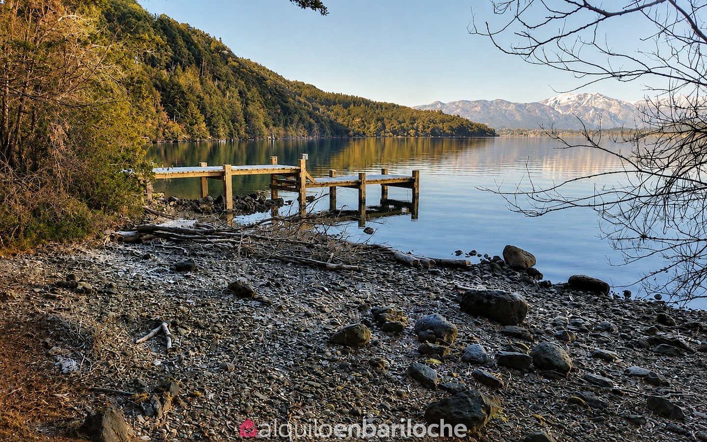 Casa con Costa de Lago Nahuel Huapi y Muelle en Península San Pedro