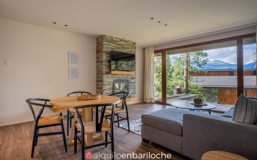 Departamento en planta baja para 3, con jardín, en Peñón de Arelauquen