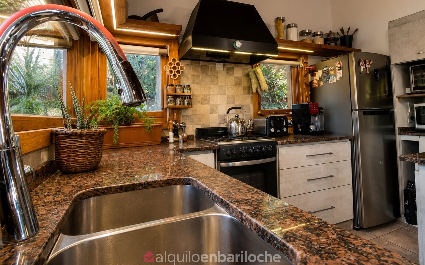 Casa con Gran Parque y Vistas al Catedral | Arelauquen Golf