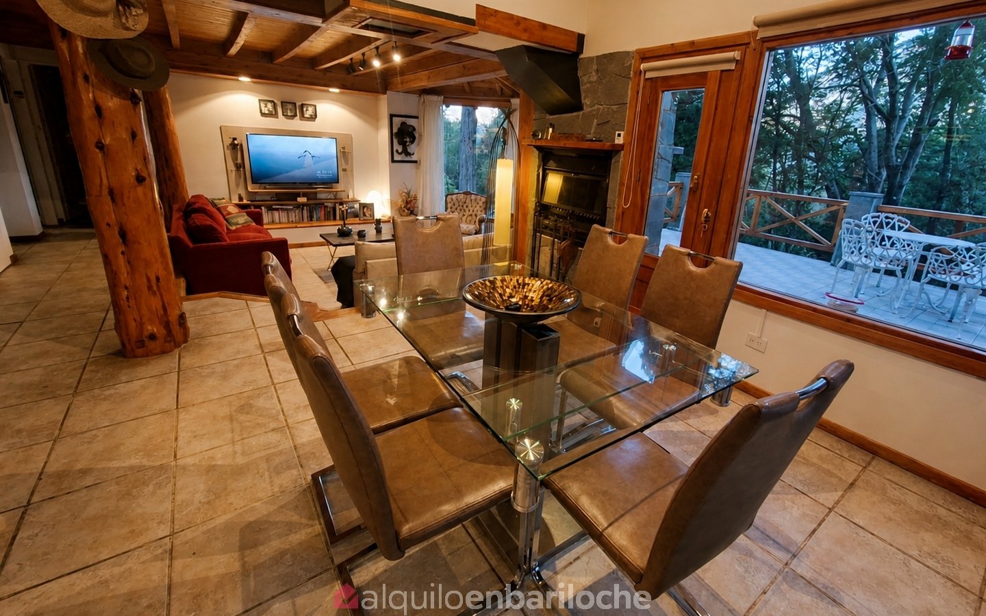 Casa con Gran Parque y Vistas al Catedral | Arelauquen Golf