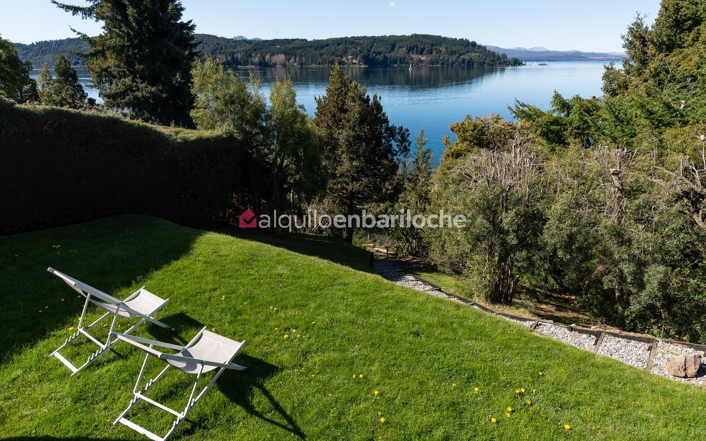 Casa con Playa en Km 12 | Alquiler con Costa de Lago