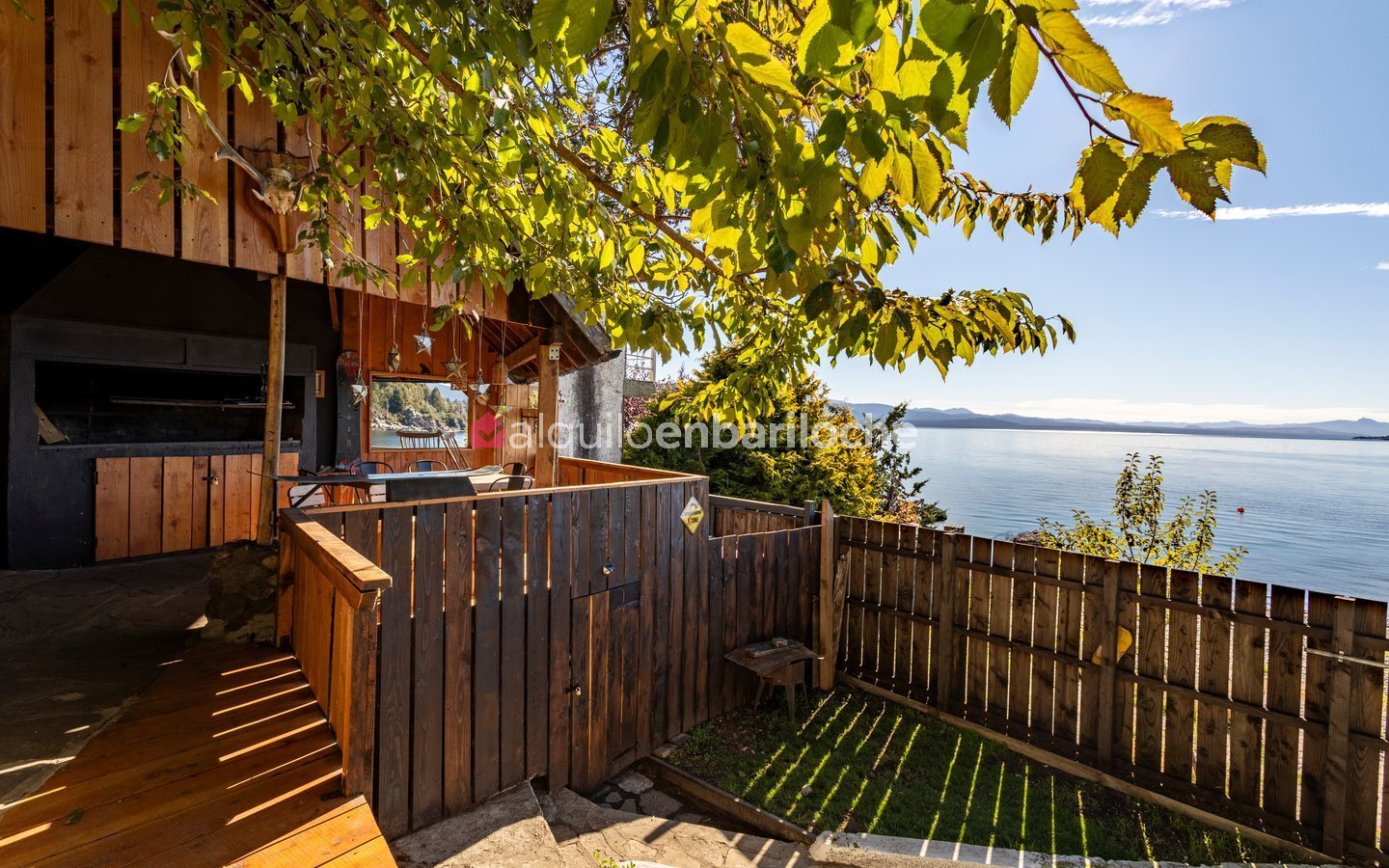 Residencia Exclusiva con Costa de Lago | Bariloche