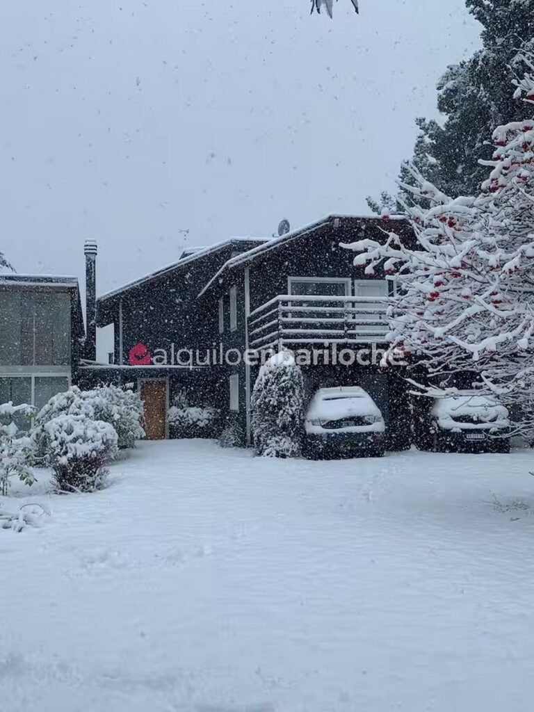 Casa con costa y playa sobre el Nahuel Huapi para 10 personas, foto 43