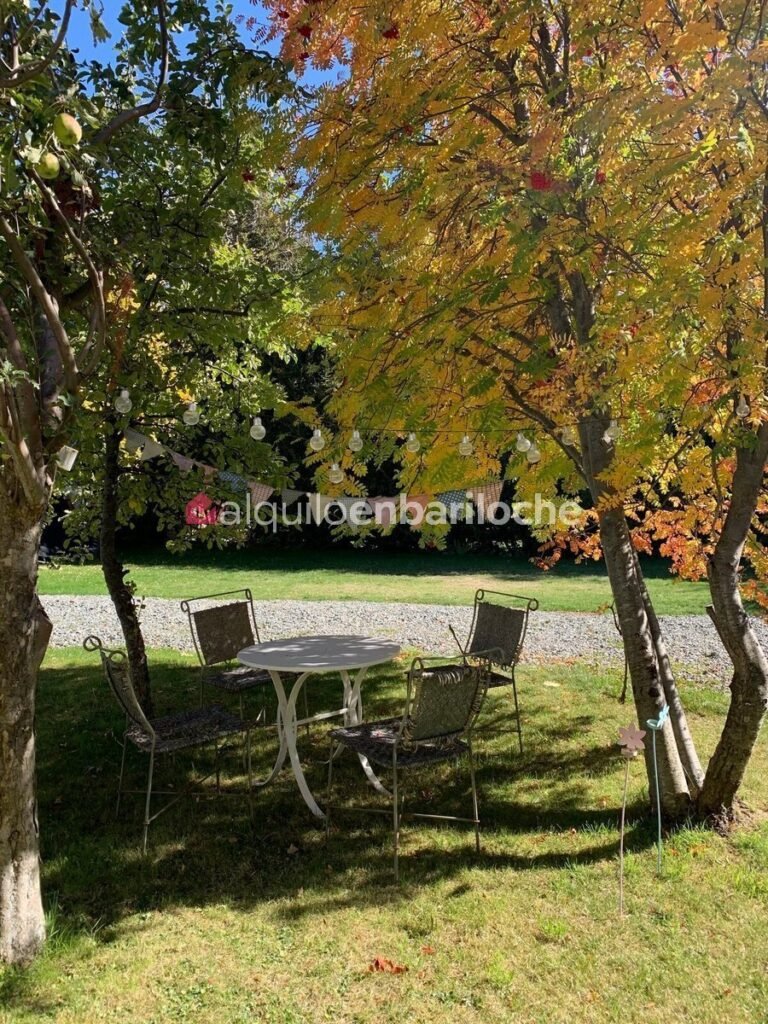 Casa con costa y playa sobre el Nahuel Huapi para 10 personas, foto 48
