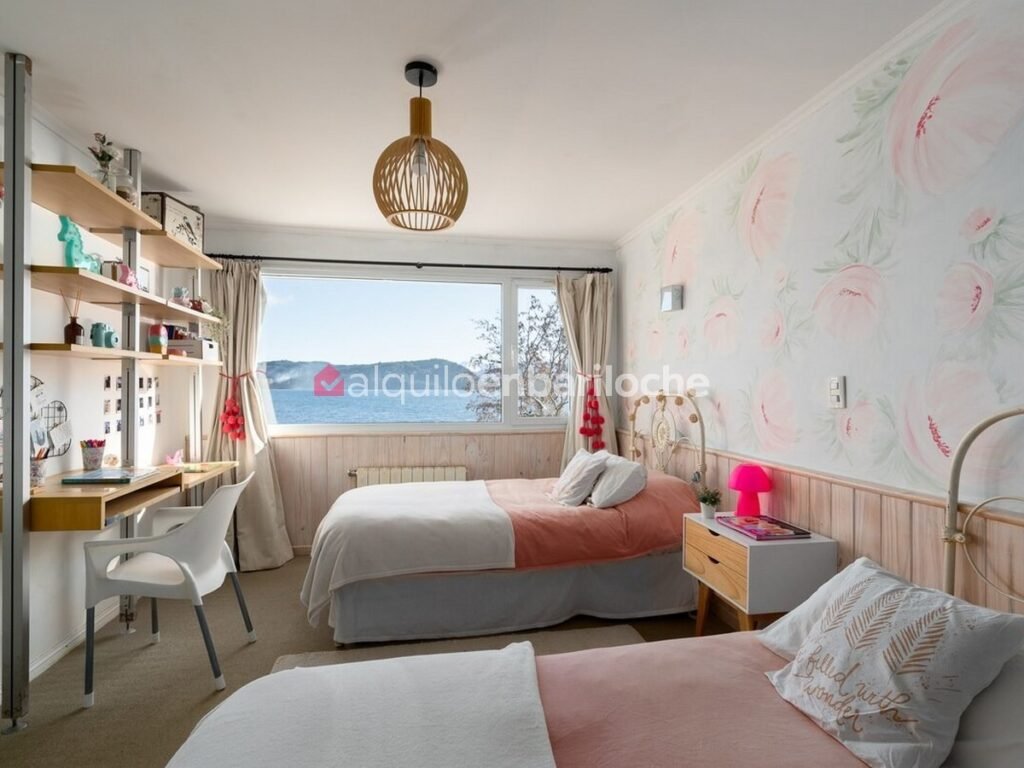 Casa con costa y playa sobre el Nahuel Huapi para 10 personas, foto 27