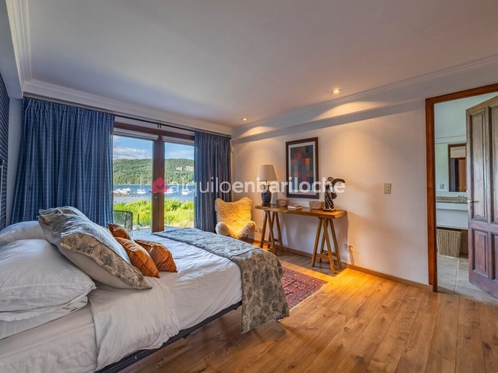 Casa de 7 dormitorios con costa del Nahuel Huapi, para 14 personas, foto 17
