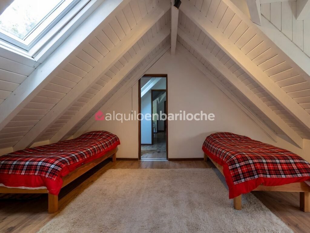 Casa de 7 dormitorios con costa del Nahuel Huapi, para 14 personas, foto 43