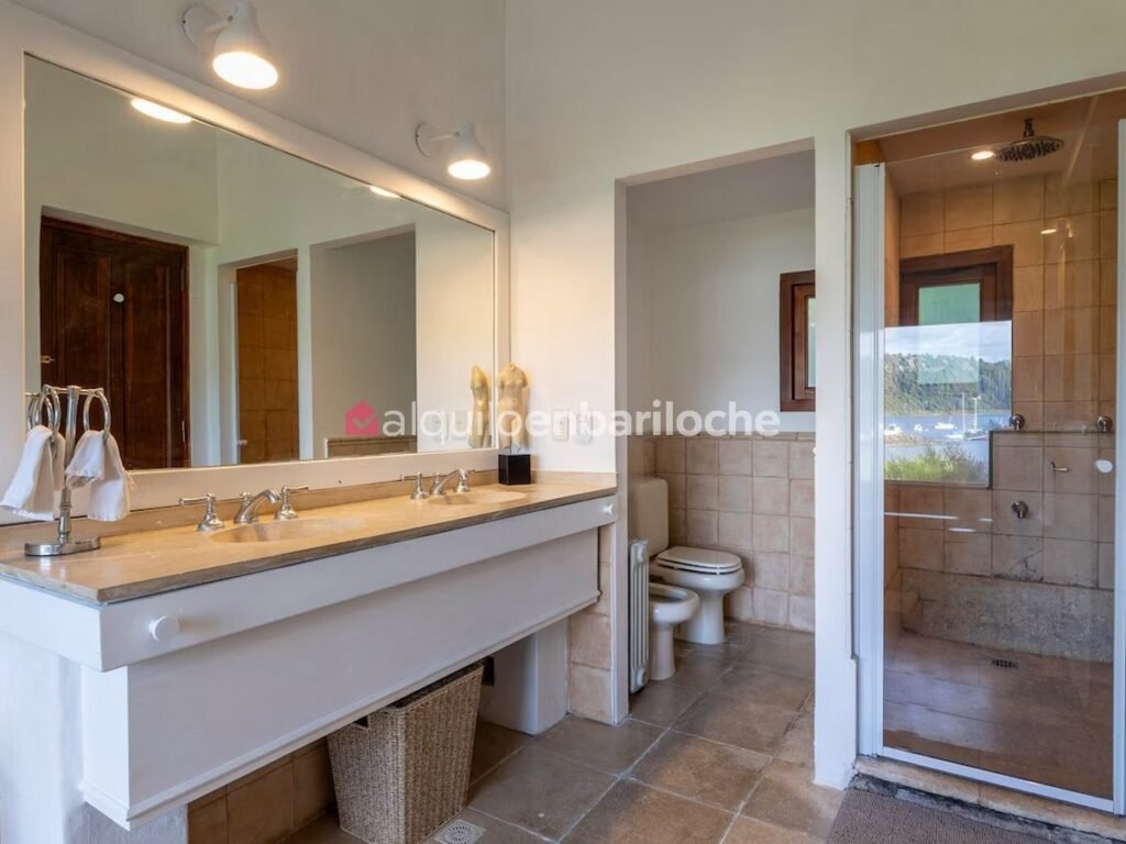 Casa de 7 dormitorios con costa del Nahuel Huapi, para 14 personas, foto 21