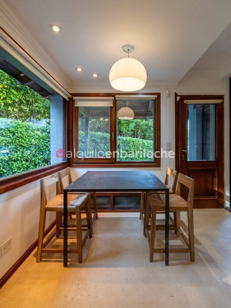 Casa de 7 dormitorios con costa del Nahuel Huapi, para 14 personas, foto 9