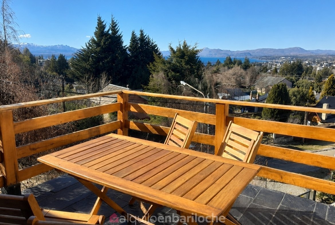 Casa en Barrio Jardín Botánico | Vista al Lago