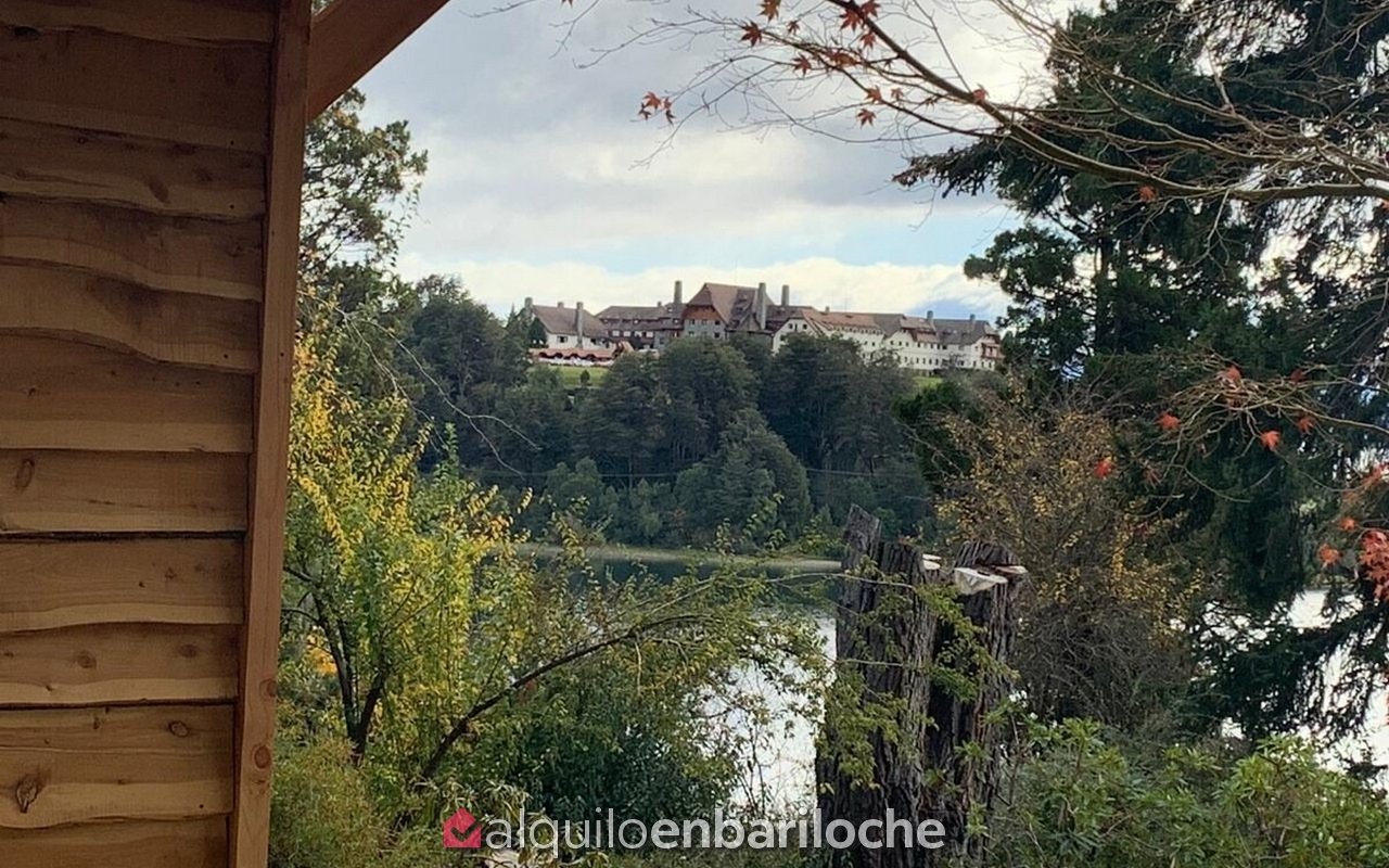 Casa en Península Llao LLao | Salida directa al lago Moreno