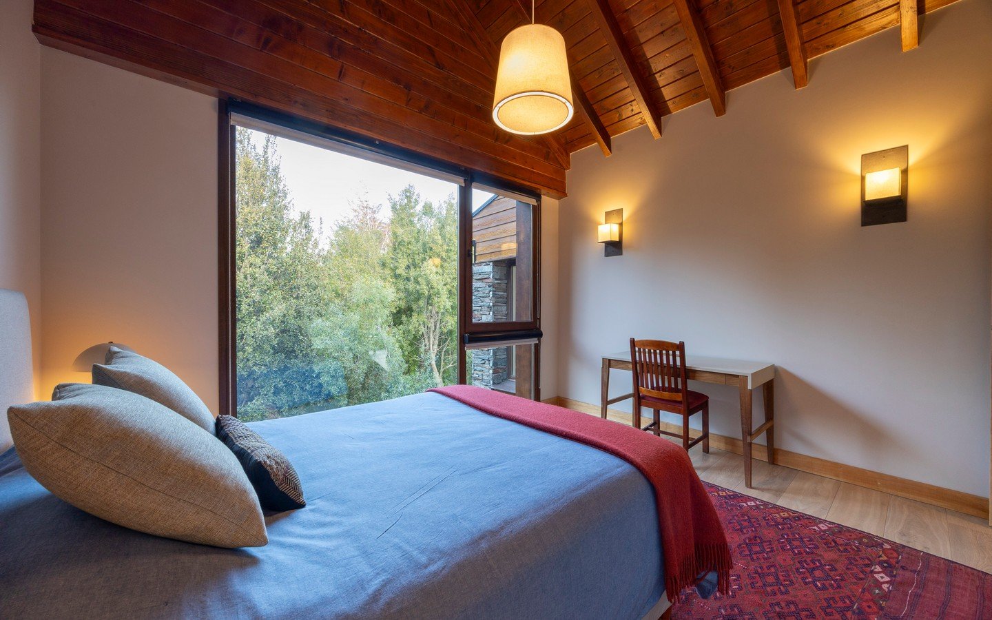 Casa para 8 en Arelauquen, barrio cerrado de Bariloche, con vistas al Cerro Ventana