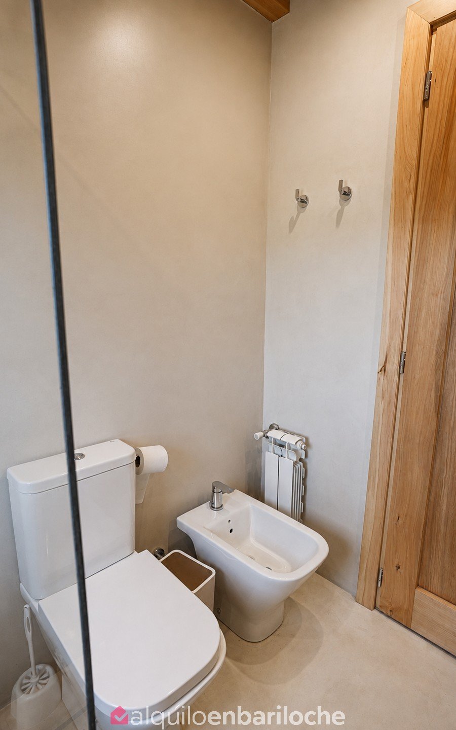 Casa para 12 en Arelauquen con vistas a los cerros y jacuzzi climatizado