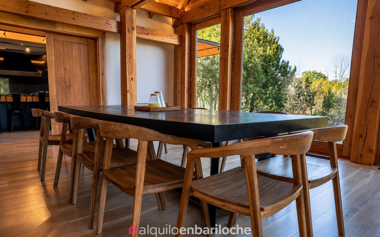 Casa para 12 en Arelauquen con vistas a los cerros y jacuzzi climatizado