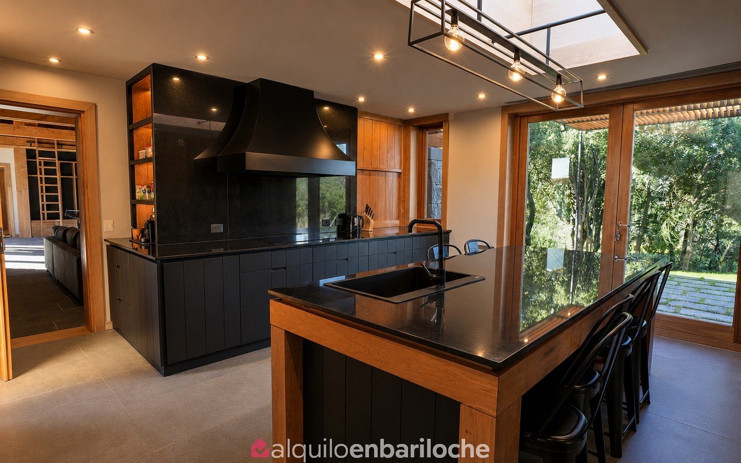 Casa para 12 en Arelauquen con vistas a los cerros y jacuzzi climatizado