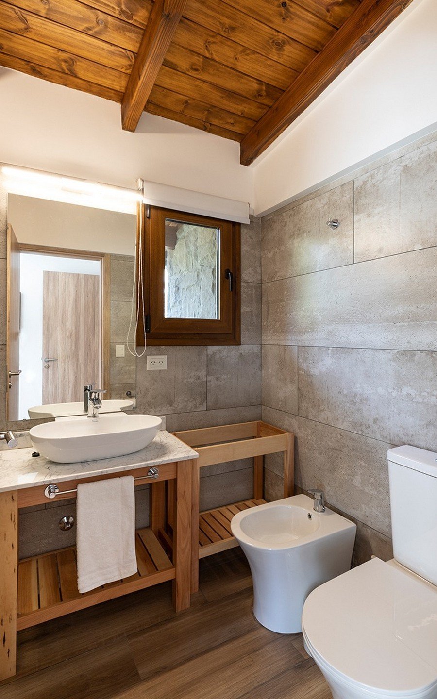 Casa Klover VI.23 Alquiler Casa en Barrio Cerrado en Bariloche | Arelauquen