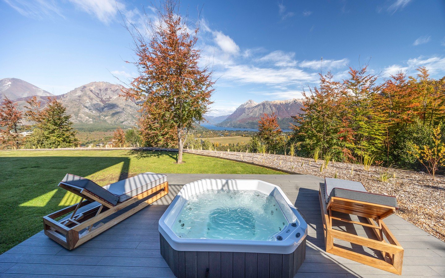 Alquiler Casa con Vista al Lago en Bariloche | Arelauquen