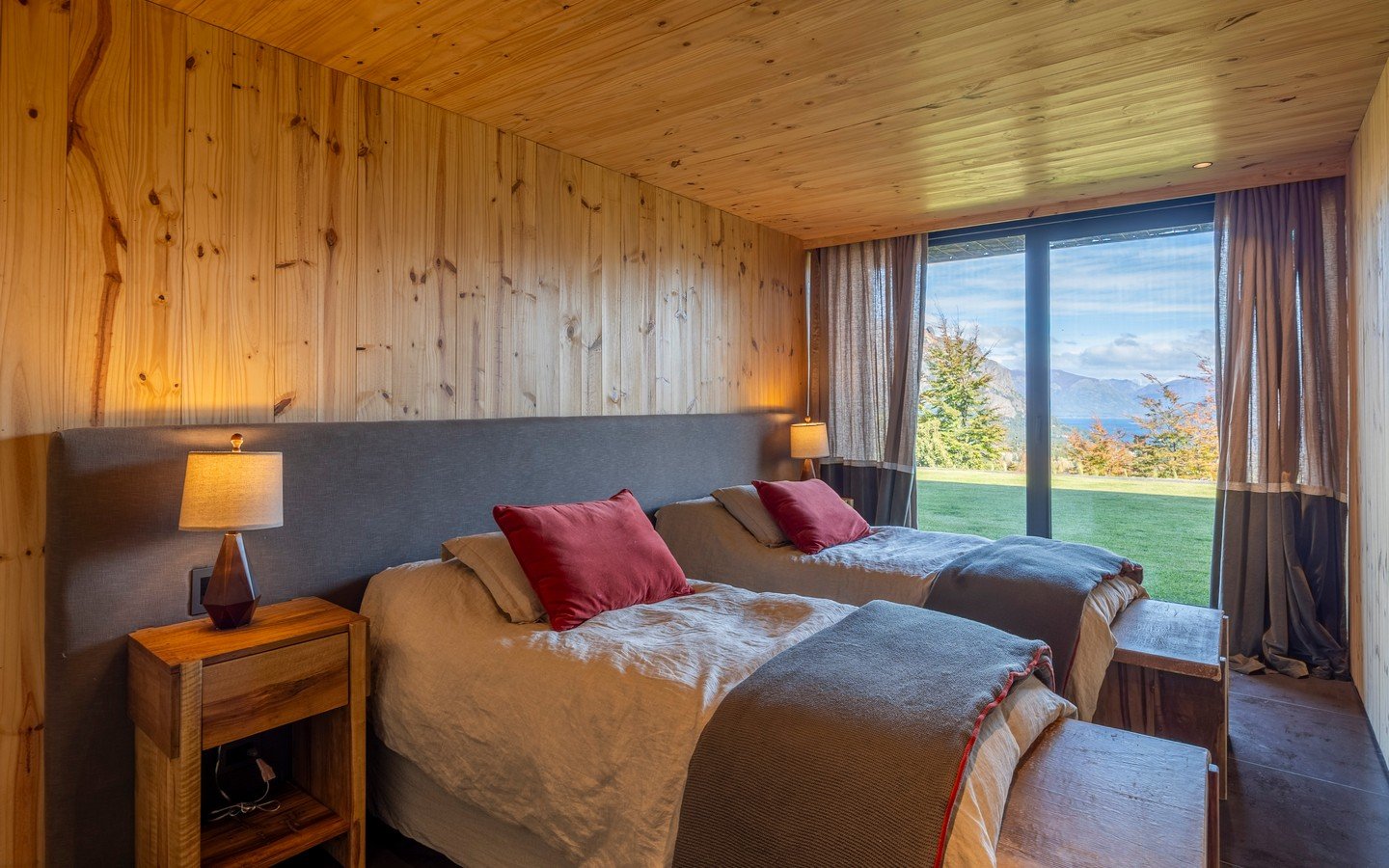 Alquiler Casa con Vista al Lago en Bariloche | Arelauquen