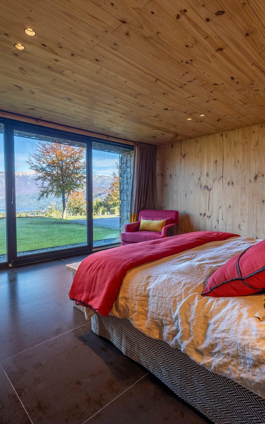 Alquiler Casa con Vista al Lago en Bariloche | Arelauquen