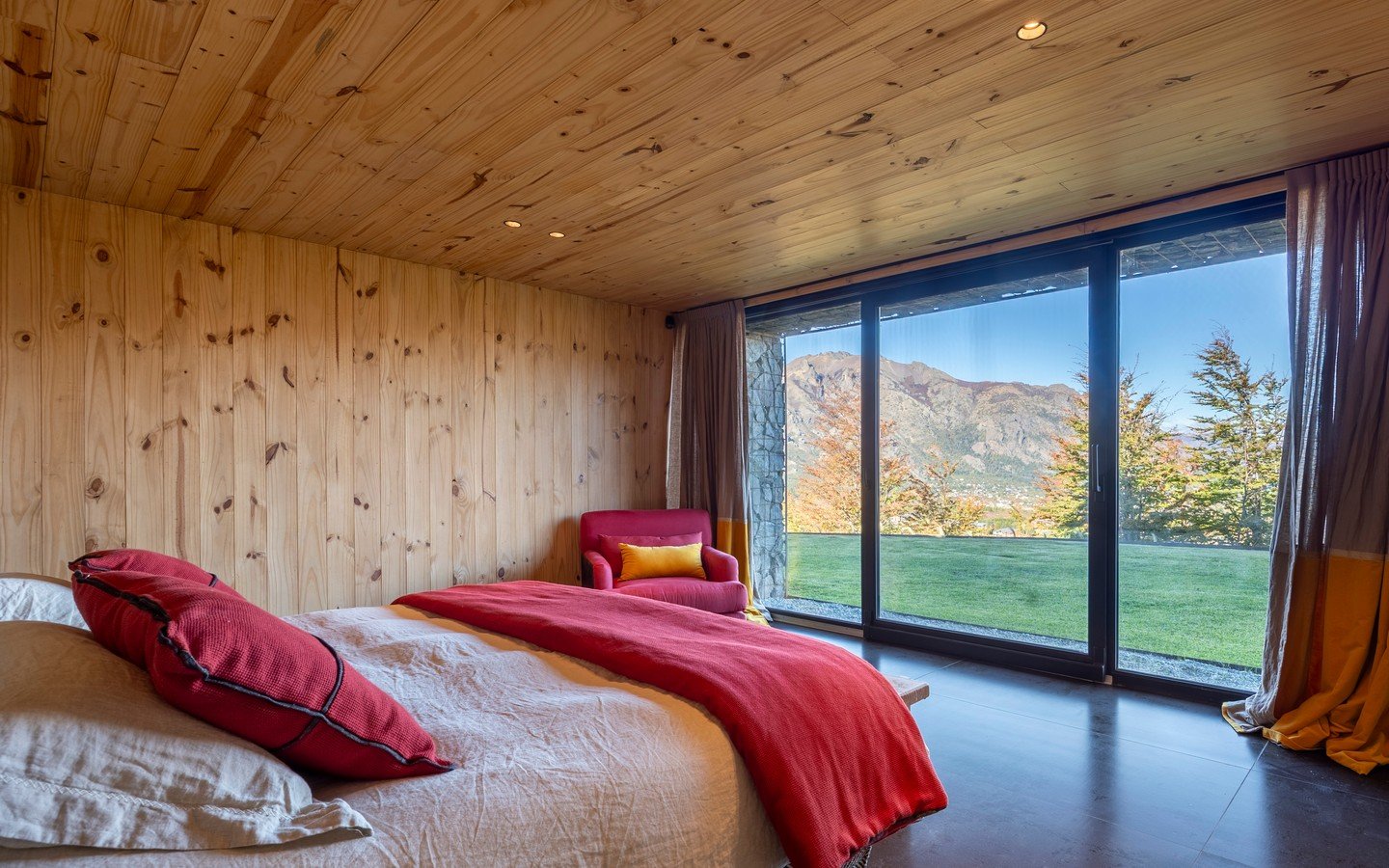 Alquiler Casa con Vista al Lago en Bariloche | Arelauquen