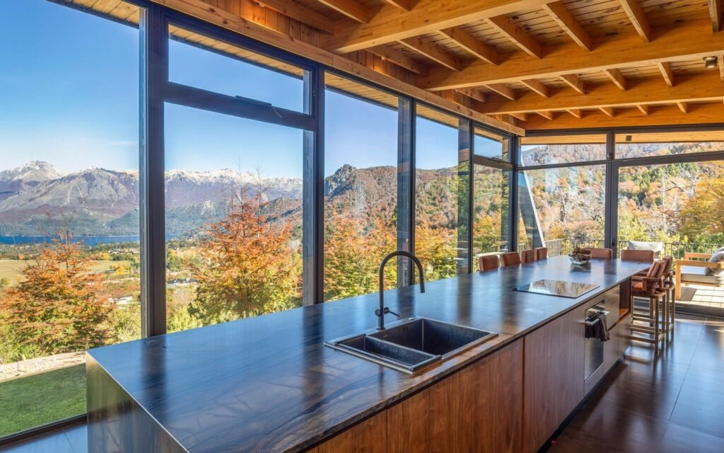 Casa con vista al lago y jacuzzi en Arelauquen, para 12 personas, foto 10
