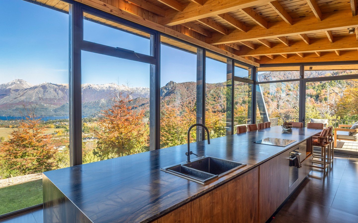 Alquiler Casa con Vista al Lago en Bariloche | Arelauquen