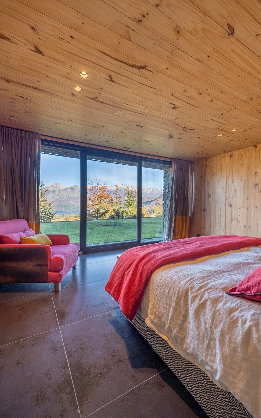 Alquiler Casa con Vista al Lago en Bariloche | Arelauquen