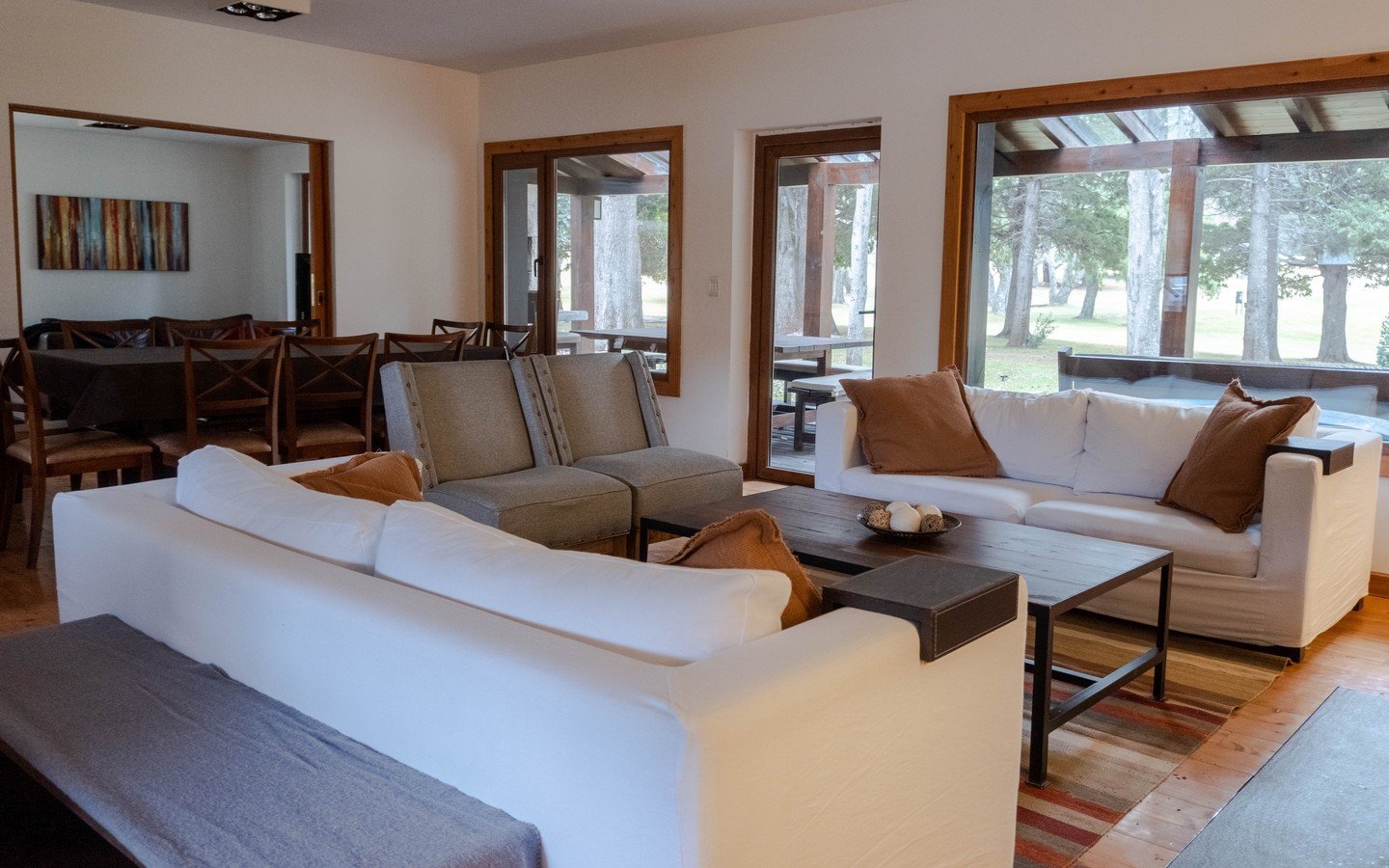 Casa en Arelauquen: barrio cerrado con vista al golf